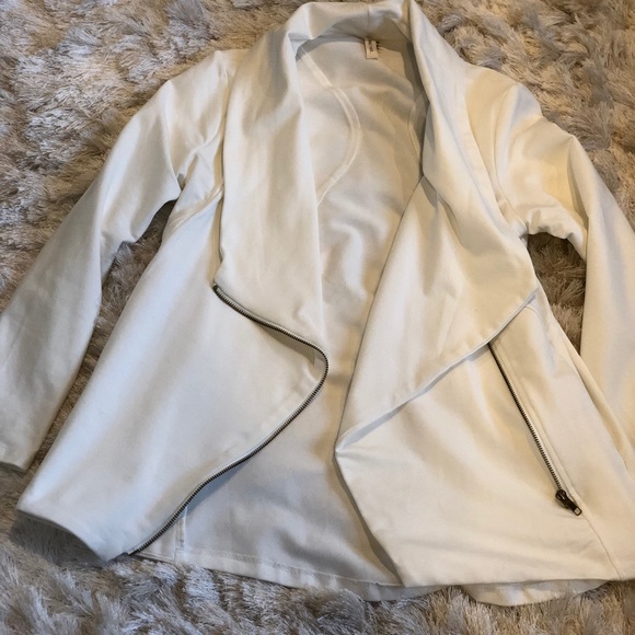 White stitch fix My Beloved jacket top medium - Picture 2 of 4